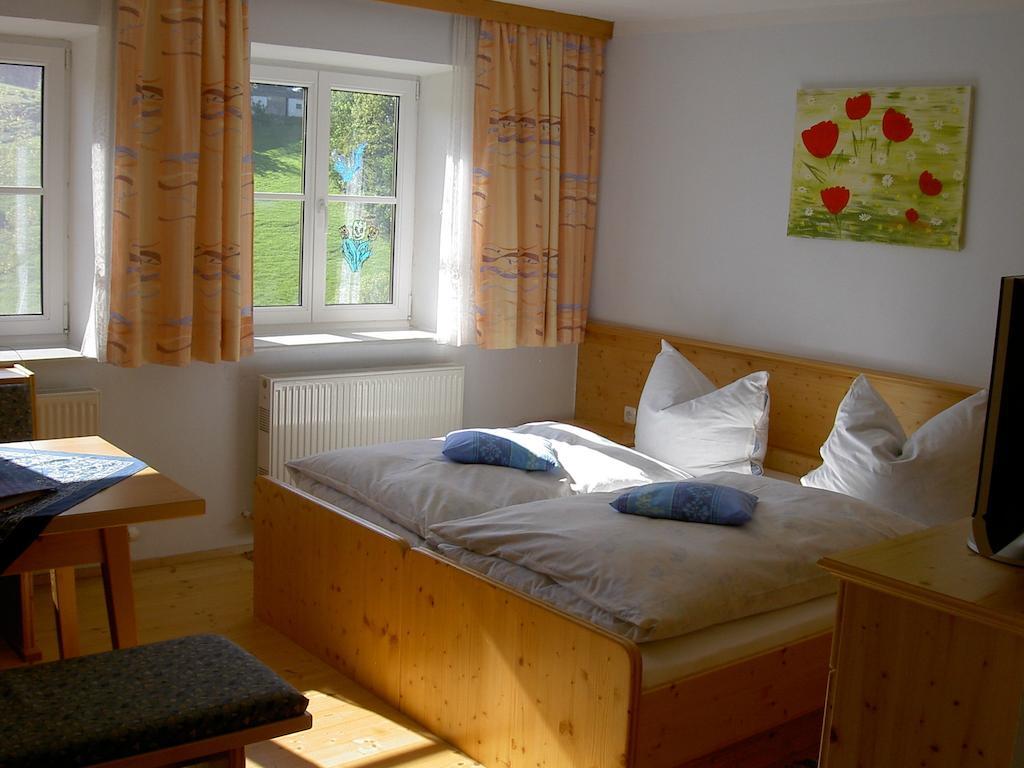 Urlaub Am Bauernhof Wenigeder - Familie Klopf Villa Gutau Room photo